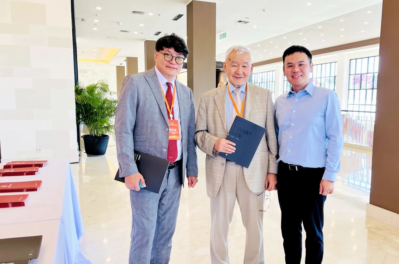 1730800947.jpg 5.jpg