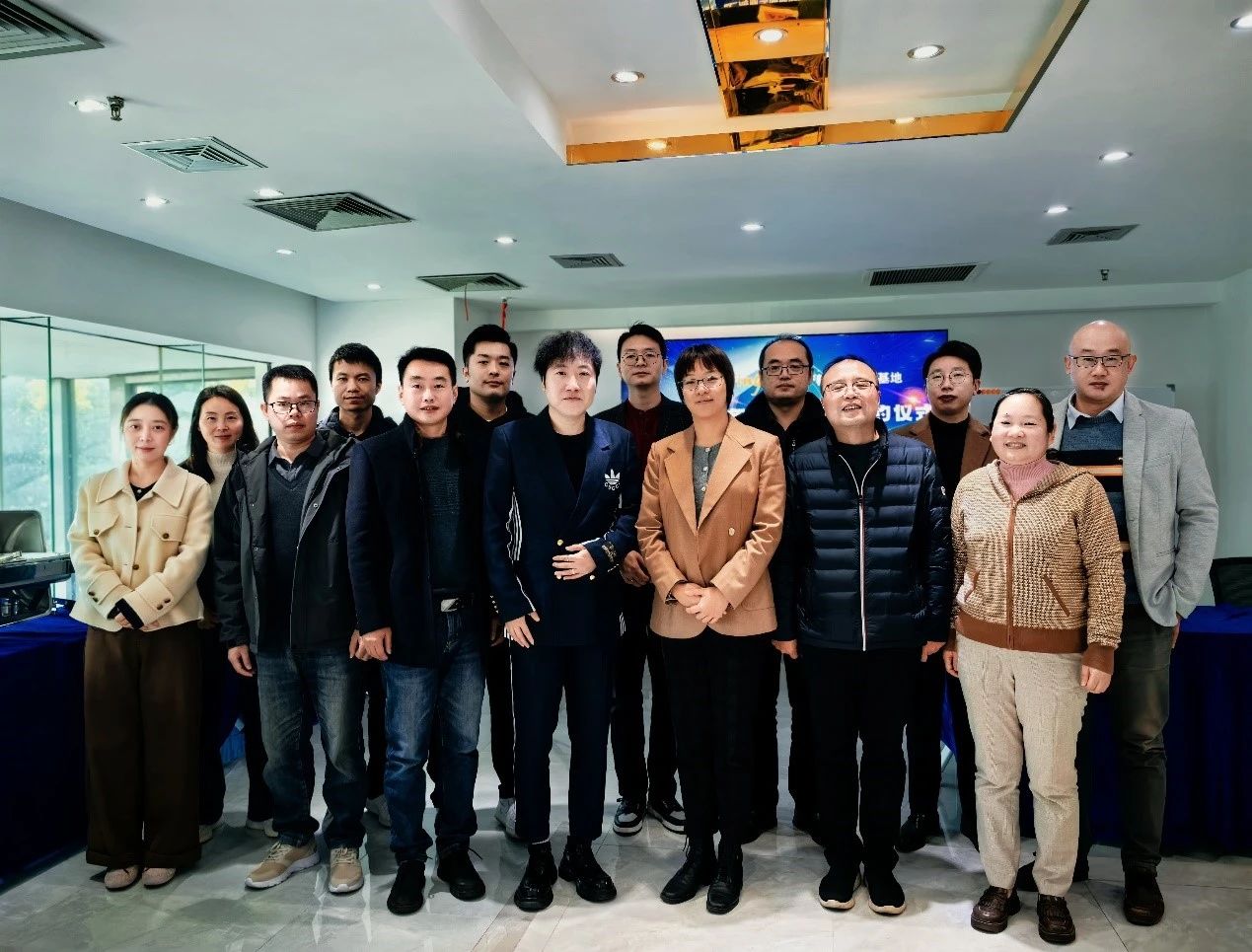 1733385567.jpg 1.jpg