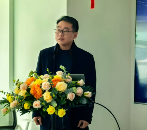 1733385661.png 5.png