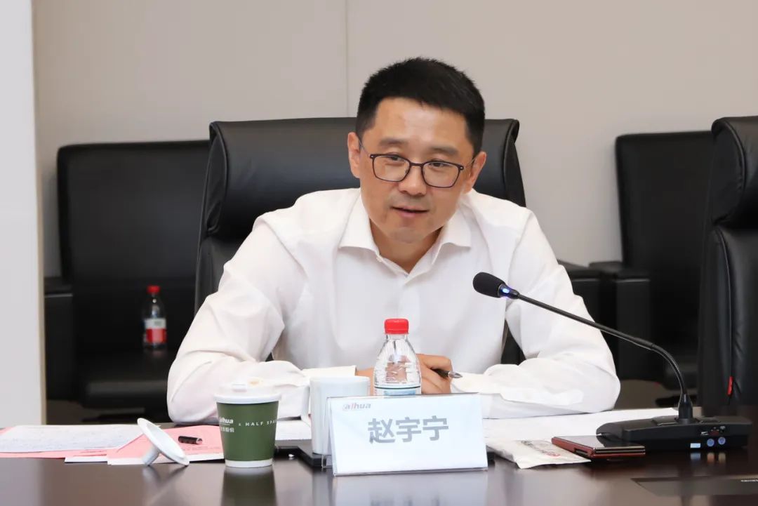 1747121395.jpg 5.jpg