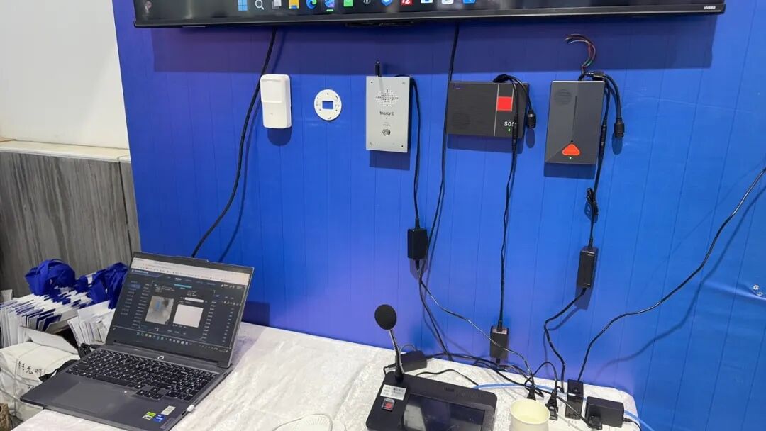 1761898489.jpg 5.jpg