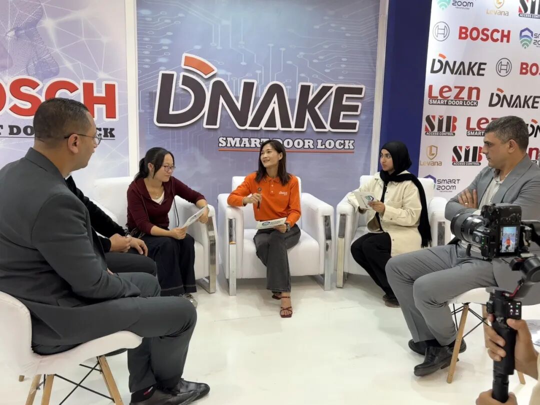 1762331010.jpg 8.jpg