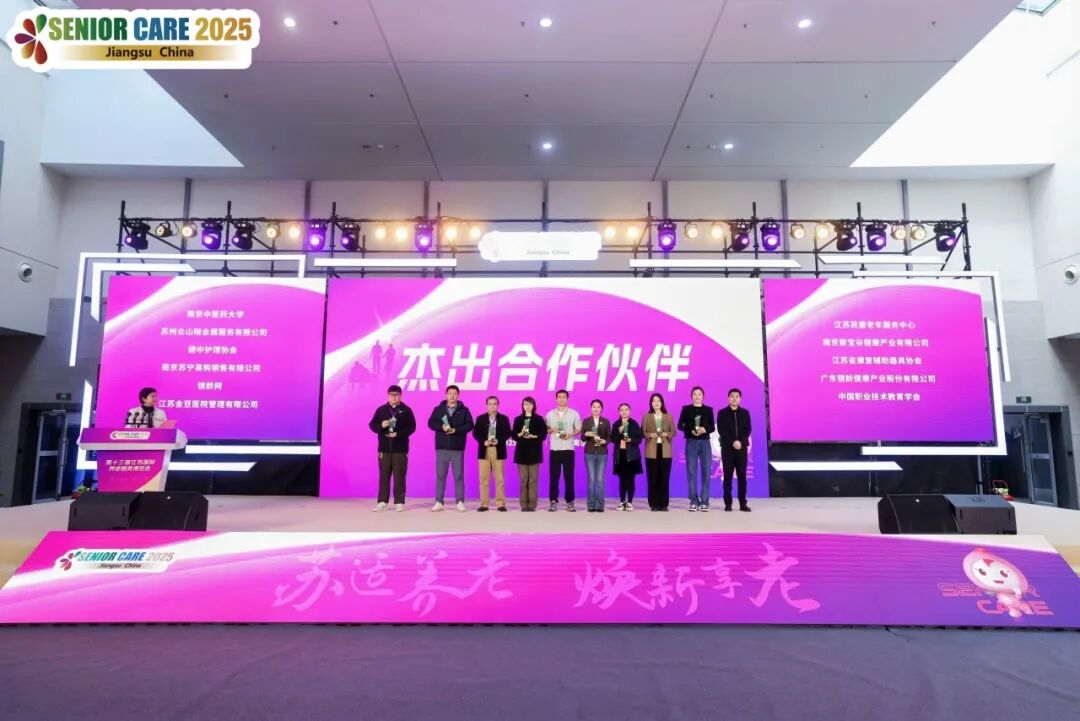 1762331686.jpg 9.jpg