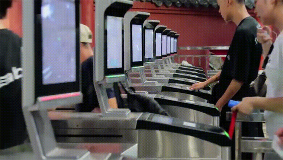 1694075398176301.jpg 如何讓大家不被堵在門口?w.jpg