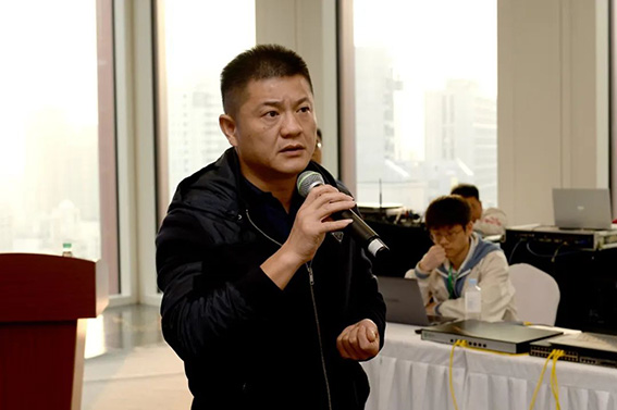 1701076010130971.jpg 內保處副處長余旭峰講話w.jpg